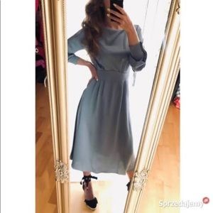 𝅺GIULIVA Heritage X H&M Prairie Long Sleeve Satin MIDI Dress
